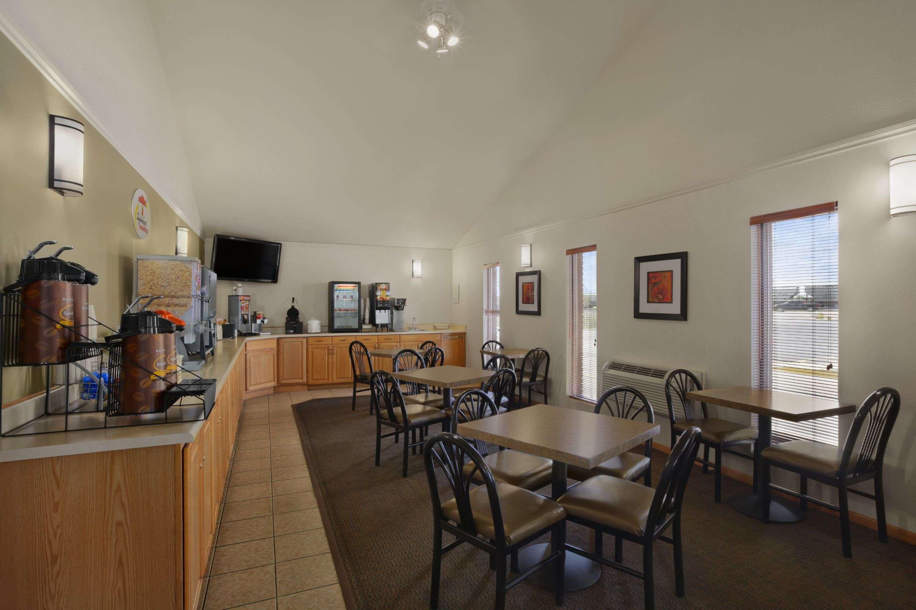 Super 8 By Wyndham Cheyenne Wy Hotell Eksteriør bilde
